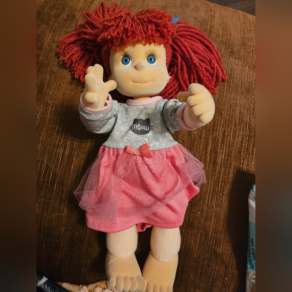 The Play Along Club Olivia Reese Doll - 2007 JAKKS Pacific  Doll‎